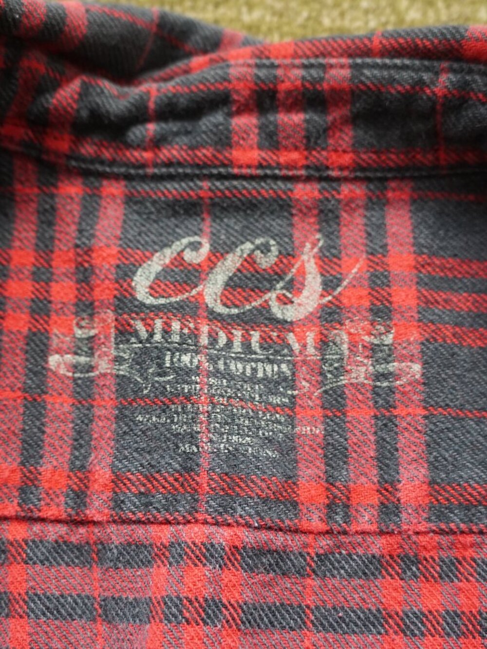 CCS Skateboarding Black & Red Plaid Flannel 🖤❤️ - Picture 2 of 6